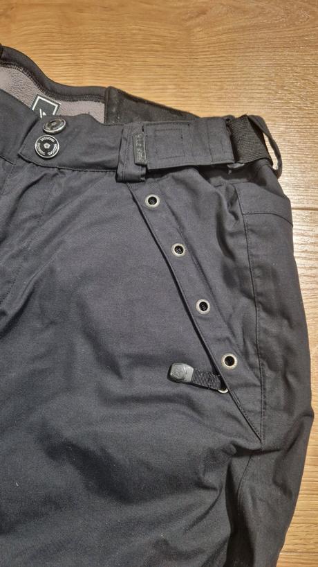 Predam nohavice na snowboard/lyze, s