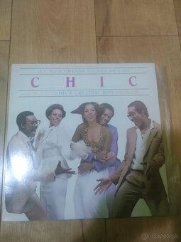 Predám zbierku viac ako 200 vinylových platní, 