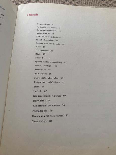 Krásna stará retro kniha kohútik hrebenárik 1978,,