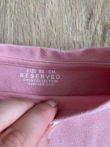 Sveter, reserved,98