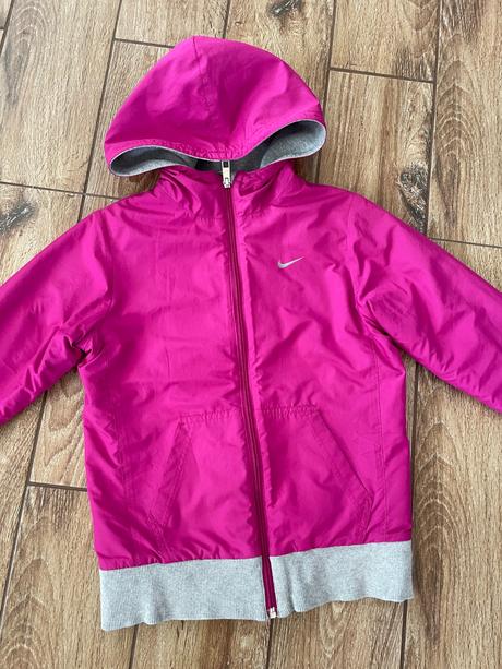 Nike obojstranna bunda, nike,140