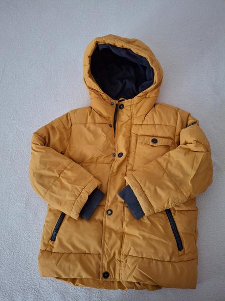 Vetrovka, reserved,122