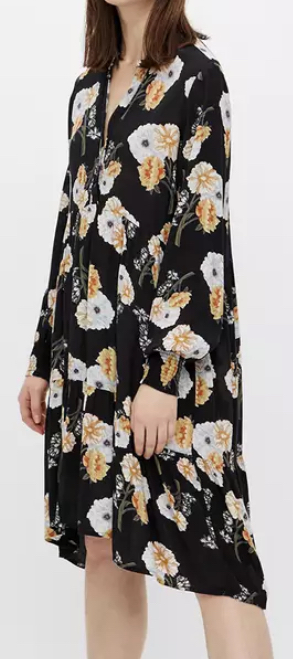 Čierne kvetované šaty pieces, xl