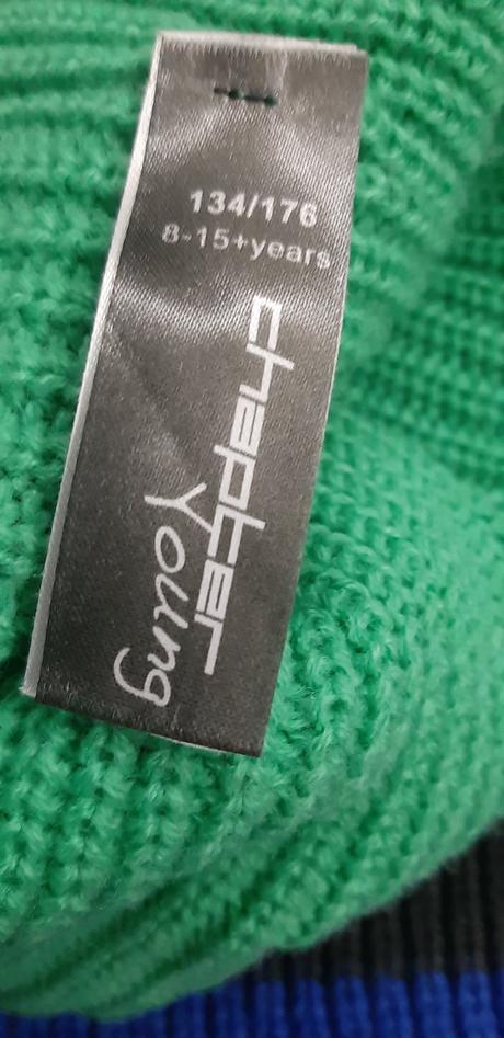 Chlapčenská čiapka, chapter young