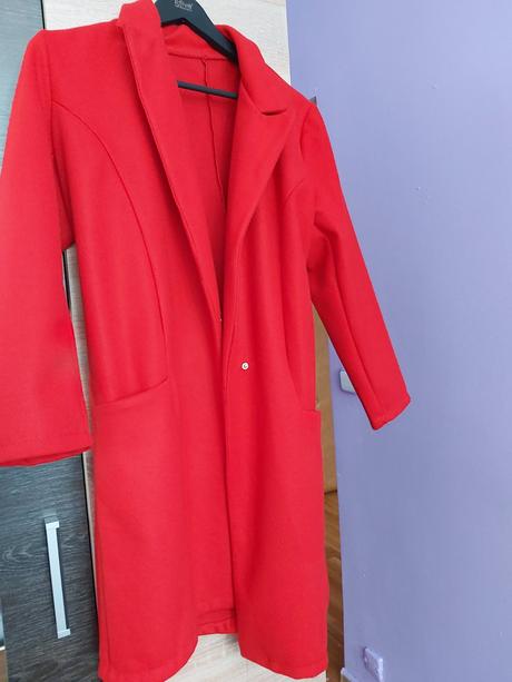 Červený kabát., 