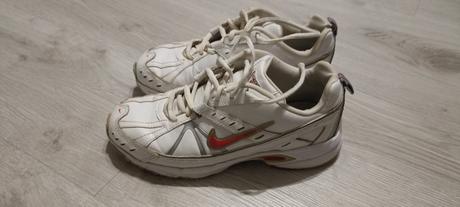 Botasky vel. 37, nike,37