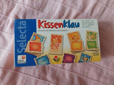 Drevená hra "kissenklau", 