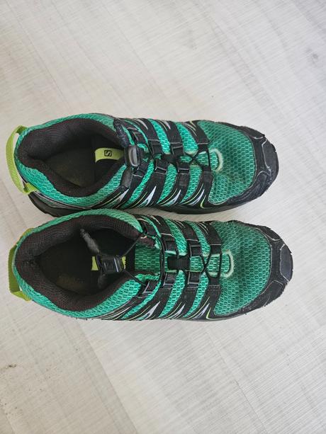 Turistické tenisky, salomon,35