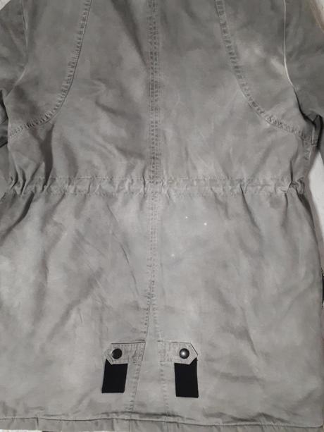 Nadherná zimná bunda,