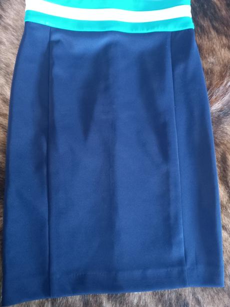 Puzdrove saty, esprit,m