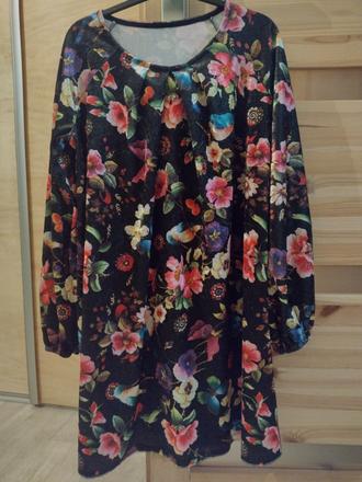 Zamatové šaty raglánový rukáv, 152