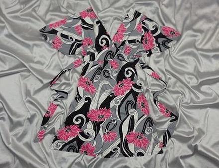 Kvalitné úpletové šaty, 36