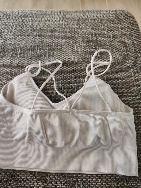 Tričko a podprsenka grátis, amisu,s