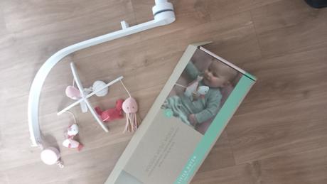 Little dufch kolotoc nad postielku, 