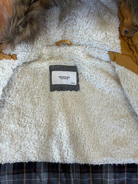 Bunda, reserved,110