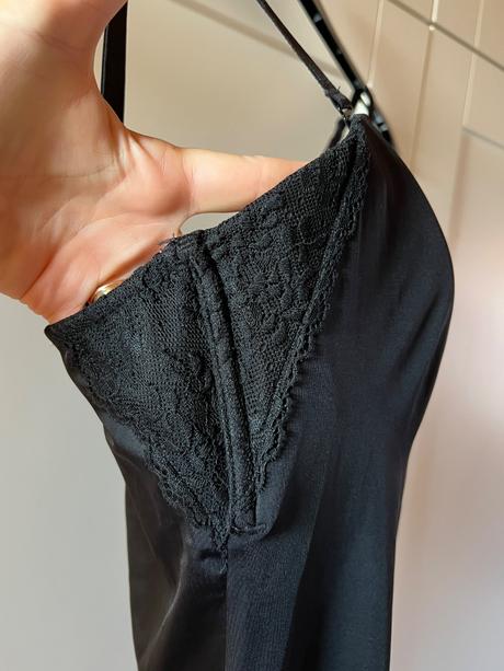 Sťahovacie spodné šaty 85c, f&f,85c