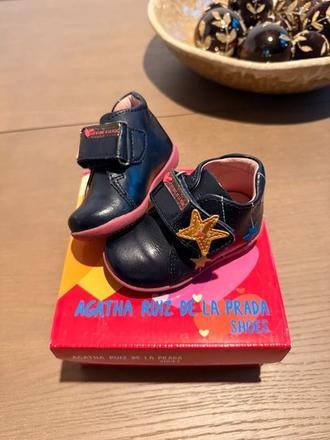 Agatha ruiz de la prada 18, prada,18