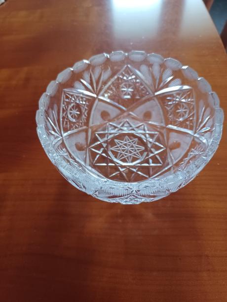 Krištáľová miska., 