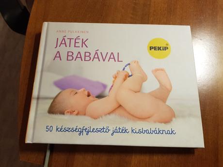 Játék a babával,