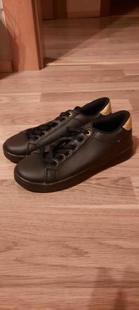 Cierne tenisky c.36, 36