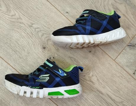 Botasky, skechers,26