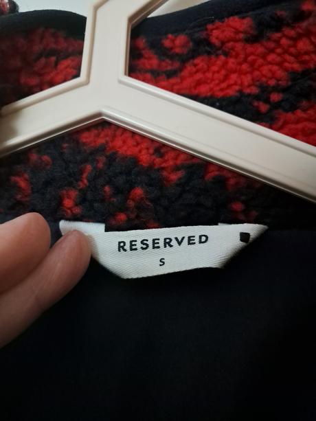 Barančeková bunda, reserved,s