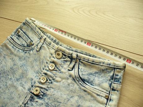 Krátke  nohavice, fishbone,xs