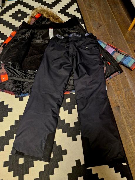 Perfektna stylova lyziarska suprava foxi/nordblanc, nordblanc,m