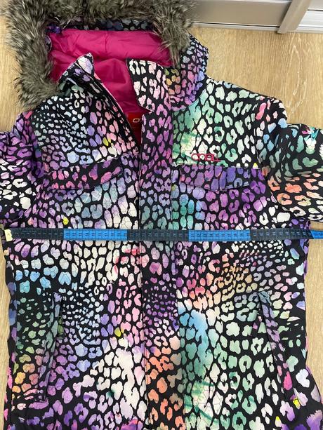 Farebná lyžiarska bunda o neill, o'neill,164