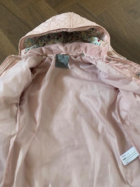 Krásna bundička next na prechod, next,122