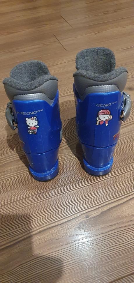 Detské lyžiarky, 27