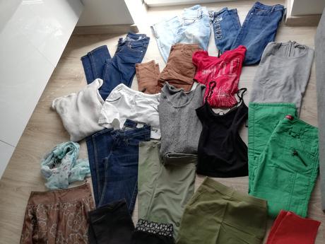 Balík oblečenia xs a s, s