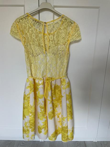 Príležitostné šaty, m