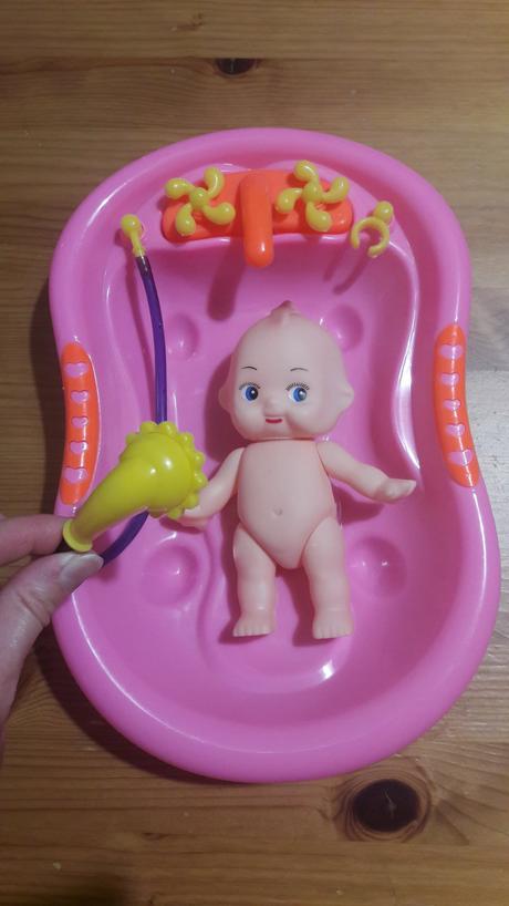 Bábika s vaničkou, 