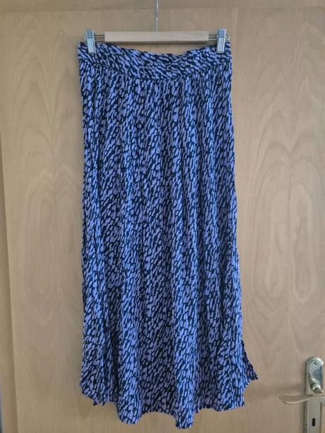 Sukňa s rozparkami, tchibo,38