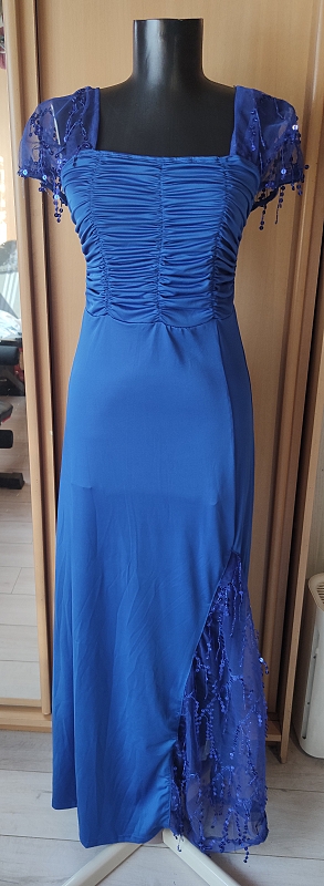 Prekrásne dlhé spoločenské s, s