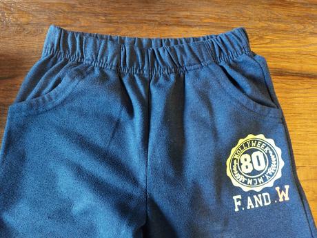 Tepláky  na doma, 116