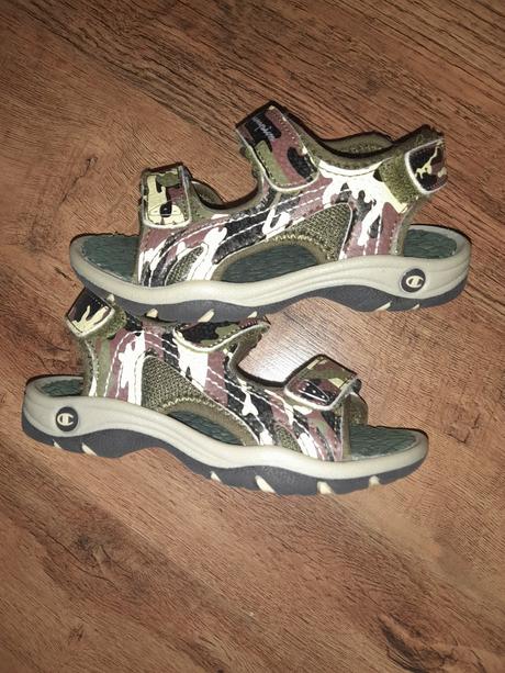 Sandalky champion, champion,25