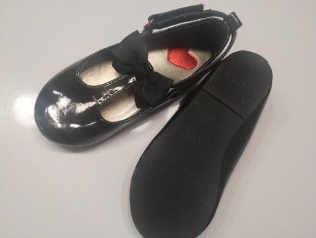 Slávnostné balerínky, 22