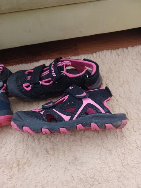 Sportove sandale 31, lotto,31