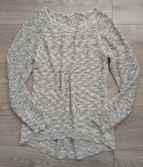 Sveter, clockhouse,m