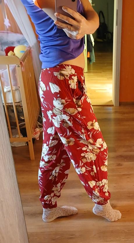 Letné cervene nohavice, 36