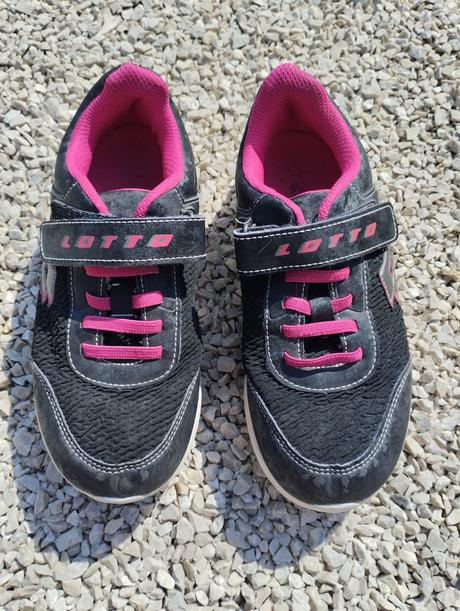 Tenisky na telesnu, lotto,34