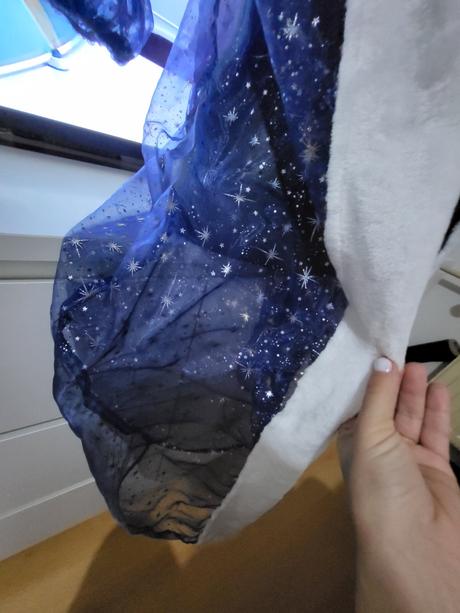 Plášť na karneval,