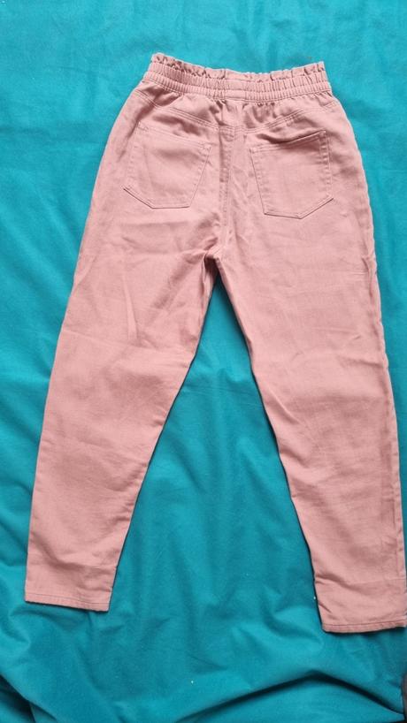 Dievcenske rifle h&m a strikovany handmade svetrík, h&m,140