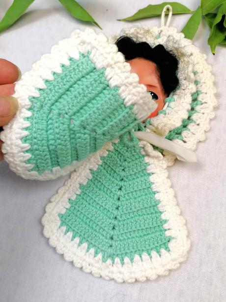 Háčkovaná bábika, 