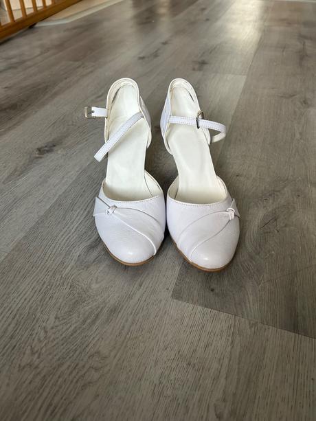 Svadobne topánky, 36