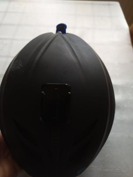 Lyžiarska prilba, m