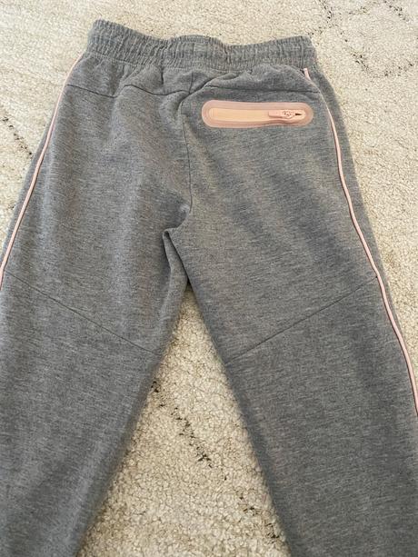 Športové teplaky, zara,128