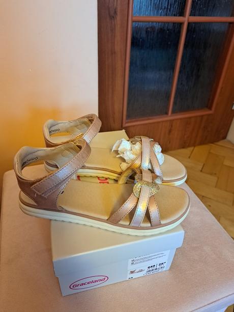 Sandálky, graceland,34